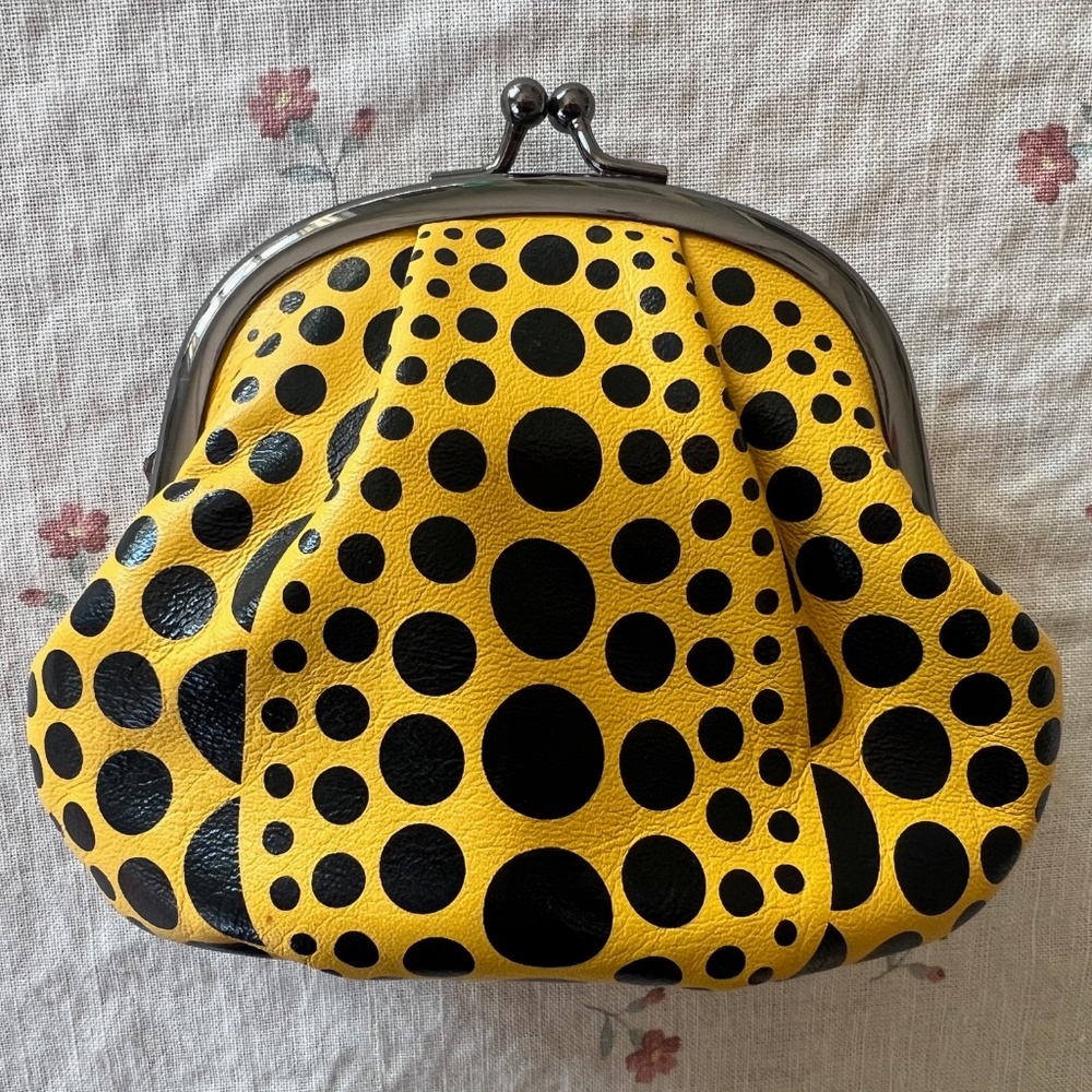 YAYOI KUSAMA Pumpkin Dot Yellow Coin Purse RARE